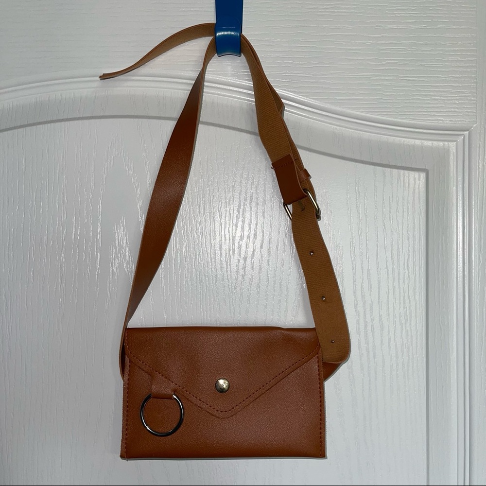 Never used small brown Amazon fanny pack.